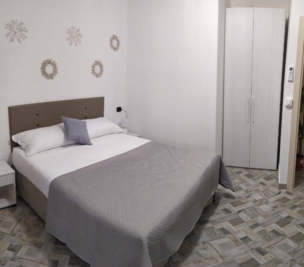 Bell'Albenga Hotell Exteriör bild