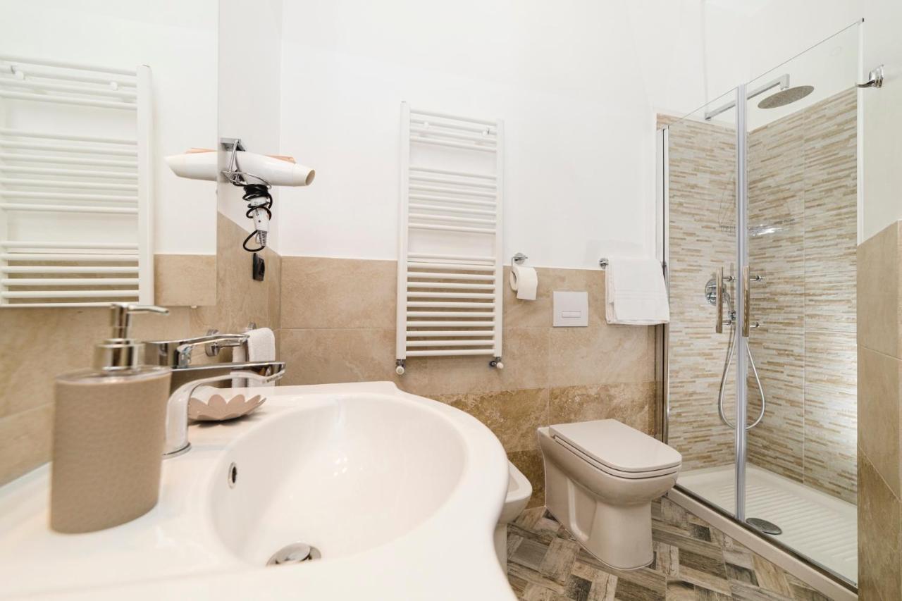 Bell'Albenga Hotell Exteriör bild