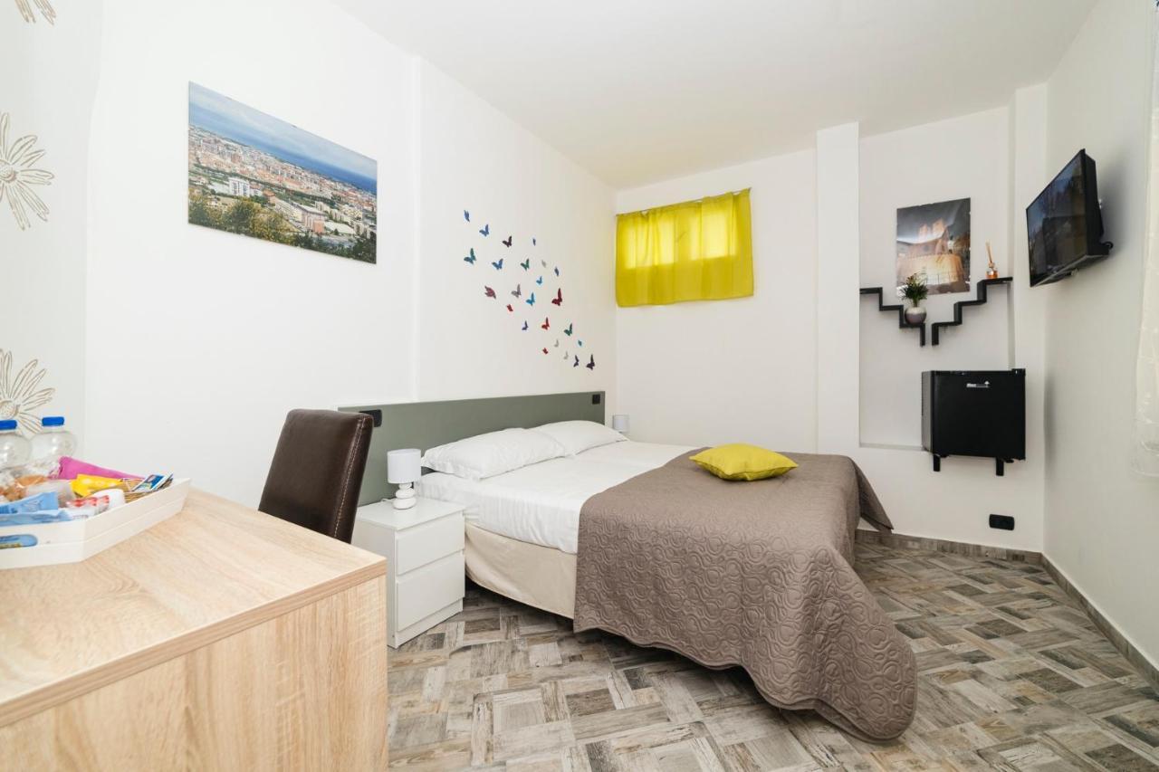 Bell'Albenga Hotell Exteriör bild